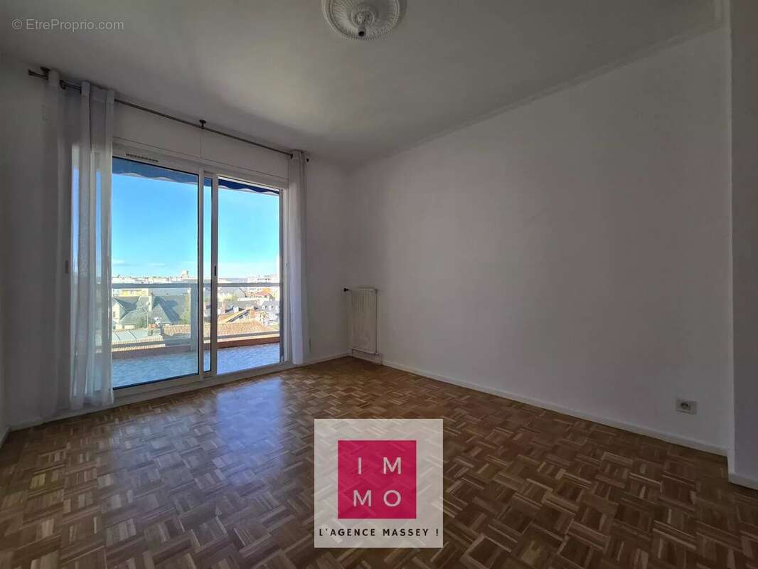 Appartement à TARBES