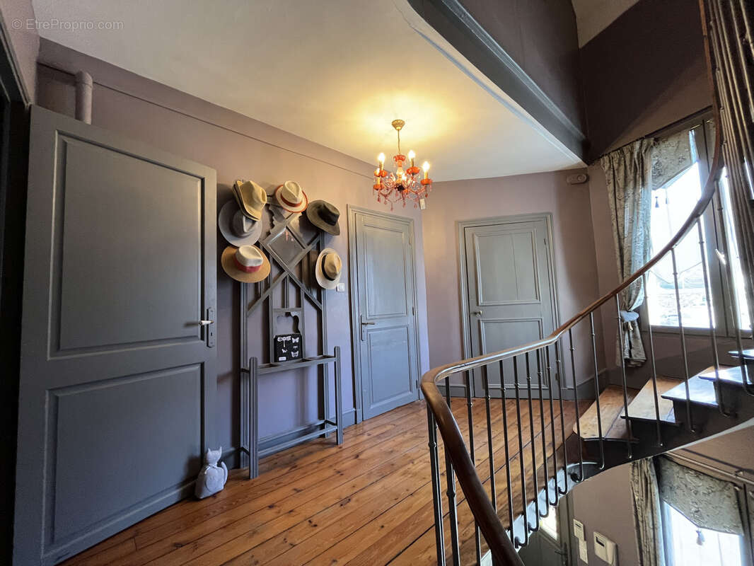 Maison à PONT-SAINTE-MAXENCE