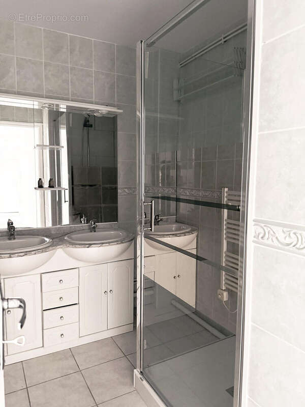 Appartement 80 m² à La Bourboule  - photo 6