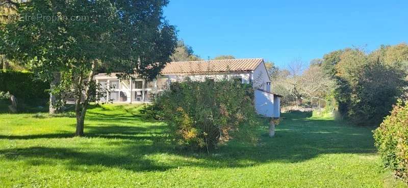 Maison à SAINT-AMBROIX