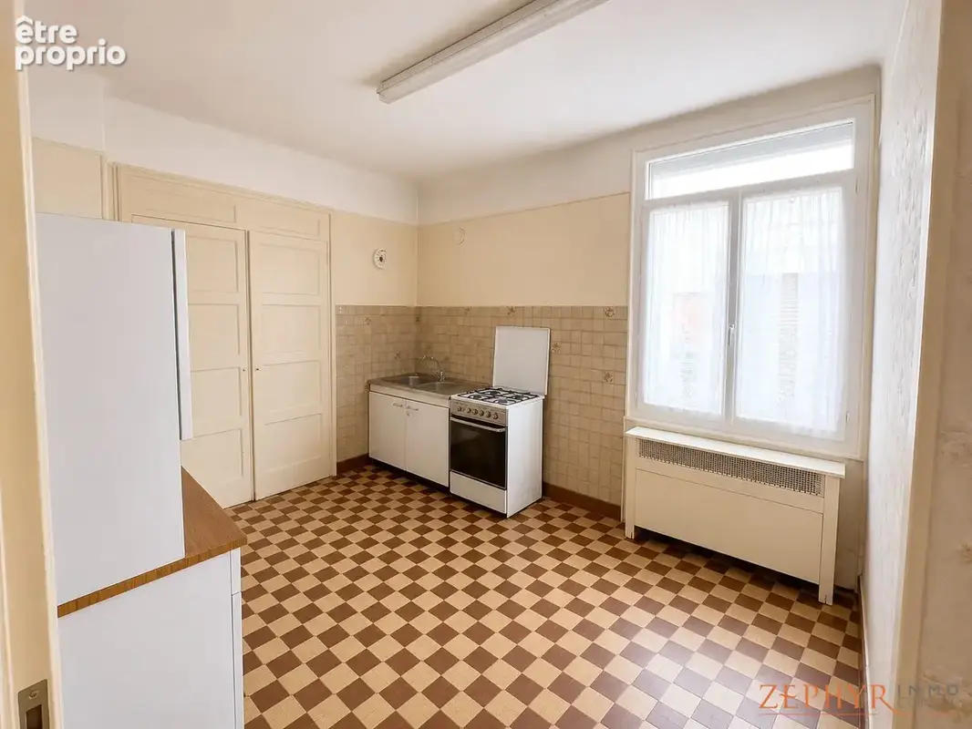 Appartement 4 pièces 111 m² à vendre à Grigny (69520) - photo 6