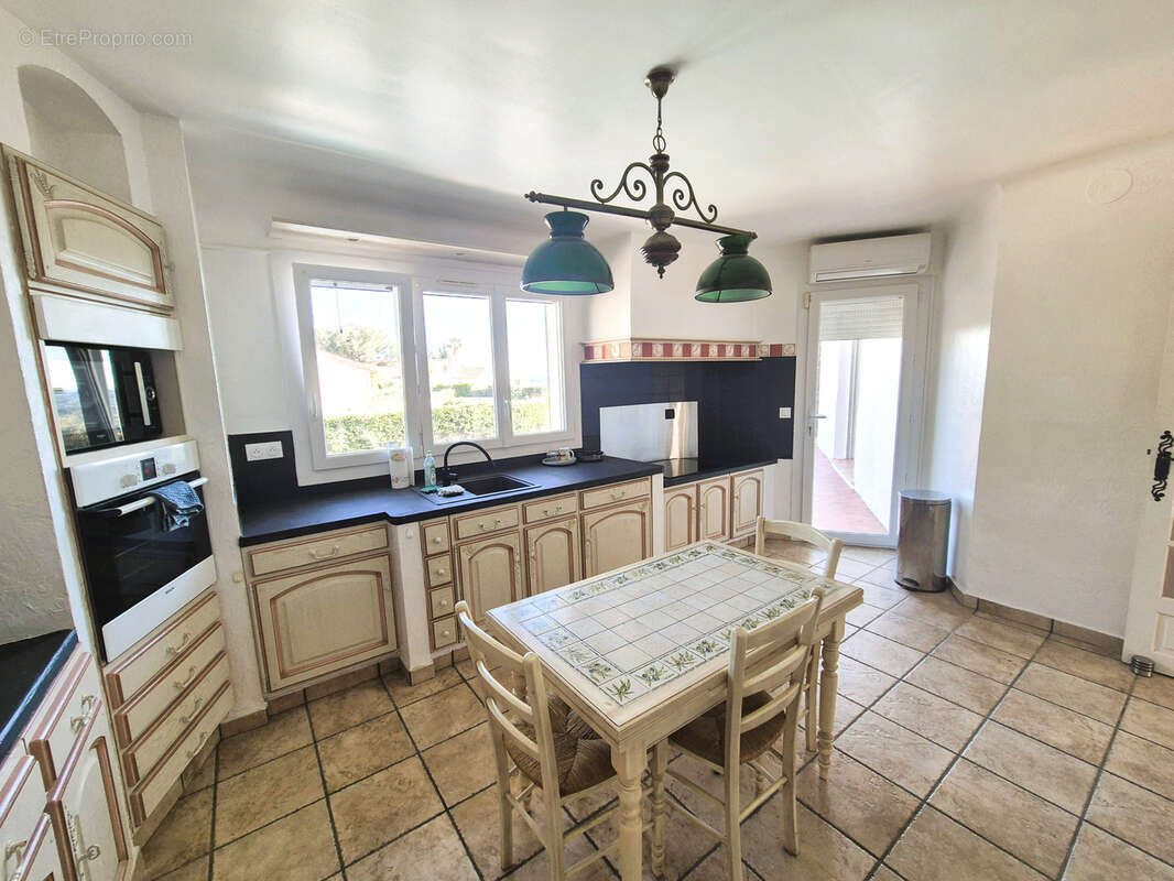 Villa avec piscine et vue sur le Golfe de Saint-Tropez ! - photo 15