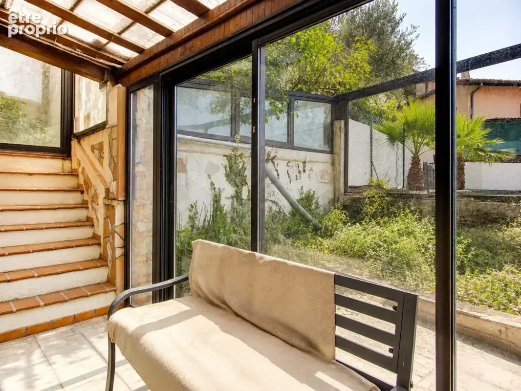 Nice est – maison de ville avec jardin, véranda et cave - photo 2