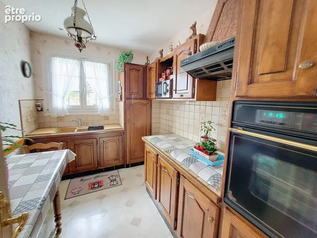 Maison 5 pièces 140 m² à vendre à Saint-Cyr-Sur-Loire (37540) - photo 5