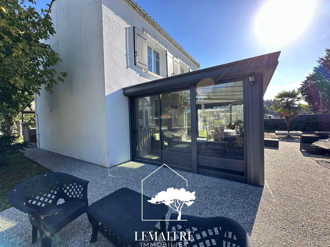 Maison à LES MATHES