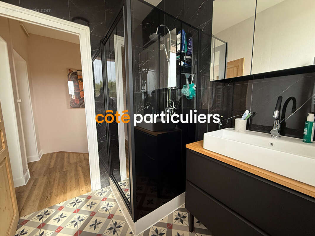 Maison à SAINT-AMAND-MONTROND