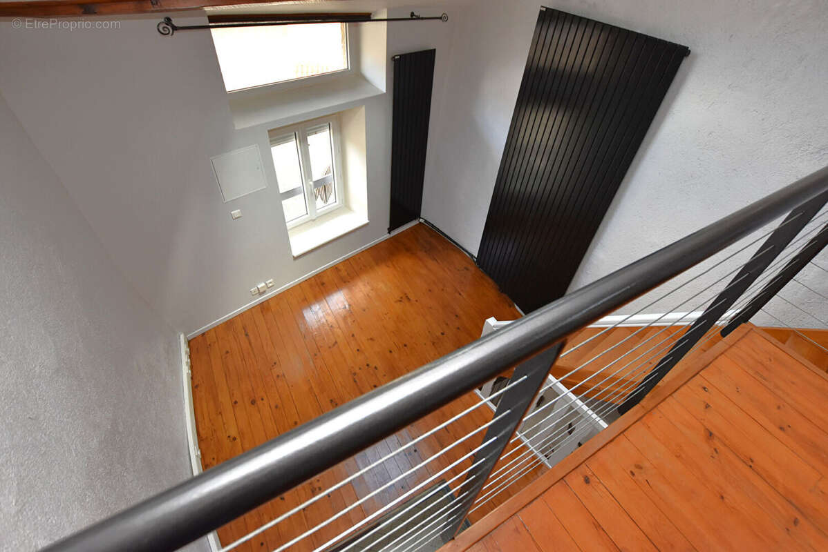Maison à VALS-PRES-LE-PUY