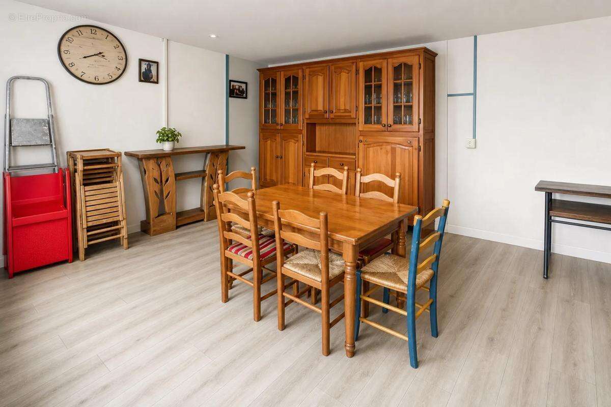 Maison de 5 pièces de 237 m² à Boisse-Penchot - photo 3