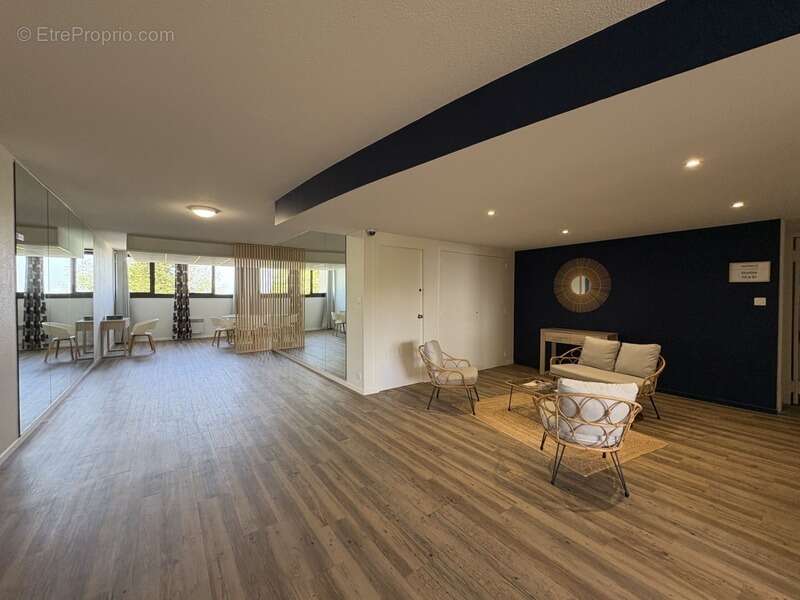Dax (40) - À vendre studio meublé avec balcon et parking au cœur des thermes de Dax - photo 7