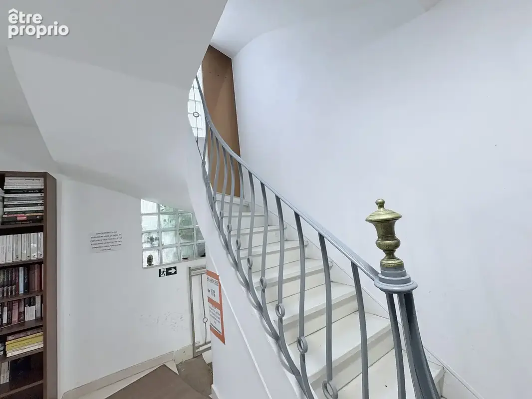 Appartement 377 m² à Romilly-Sur-Seine  - photo 4