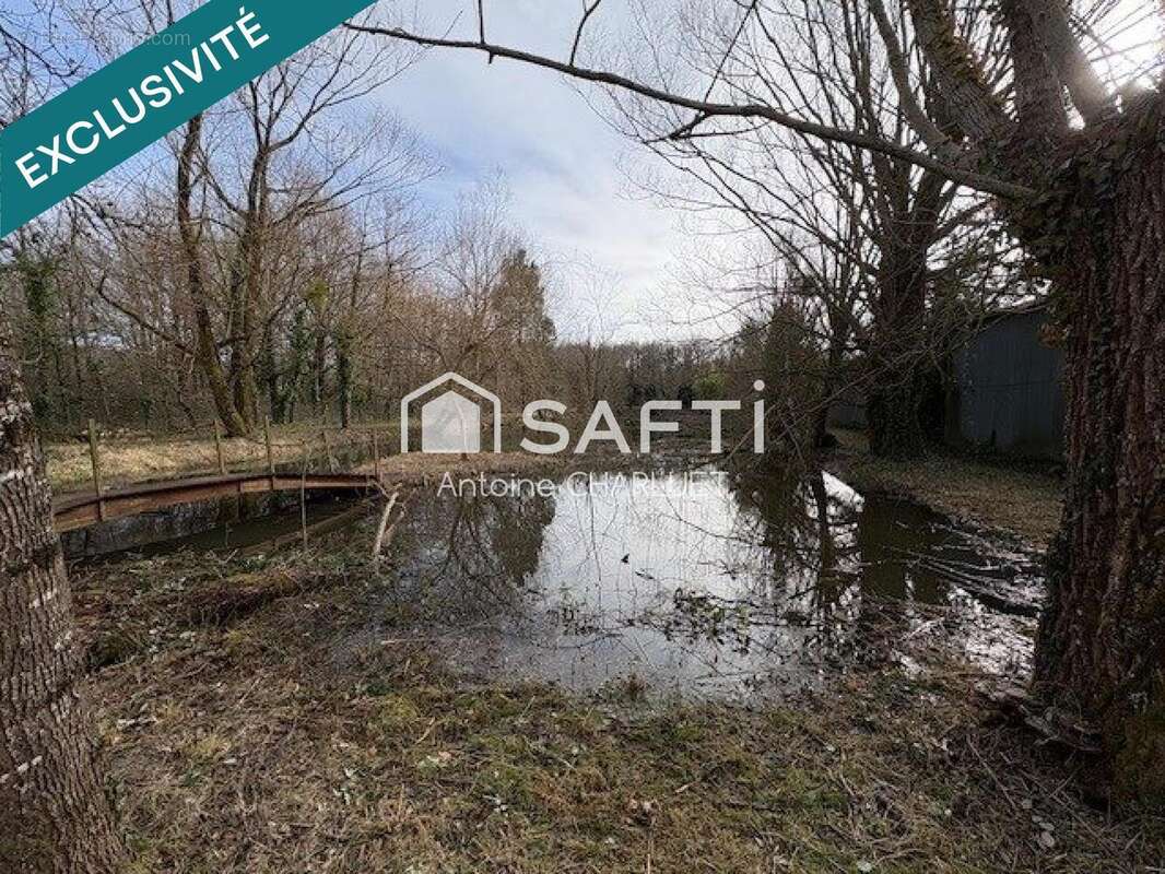 Photo 3 - Terrain à BUZANCAIS