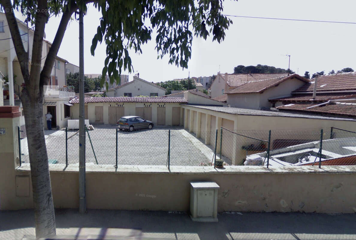 Terrain à MARSEILLE-14E