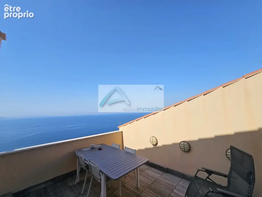 Superbe appartement au DERNIER étage avec vue panoramique - photo 18