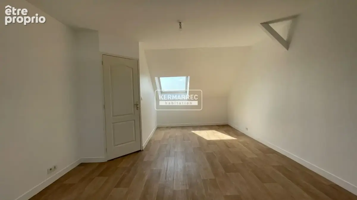 Saint-nazaire -t3- centre ville - 65 m² - photo 8