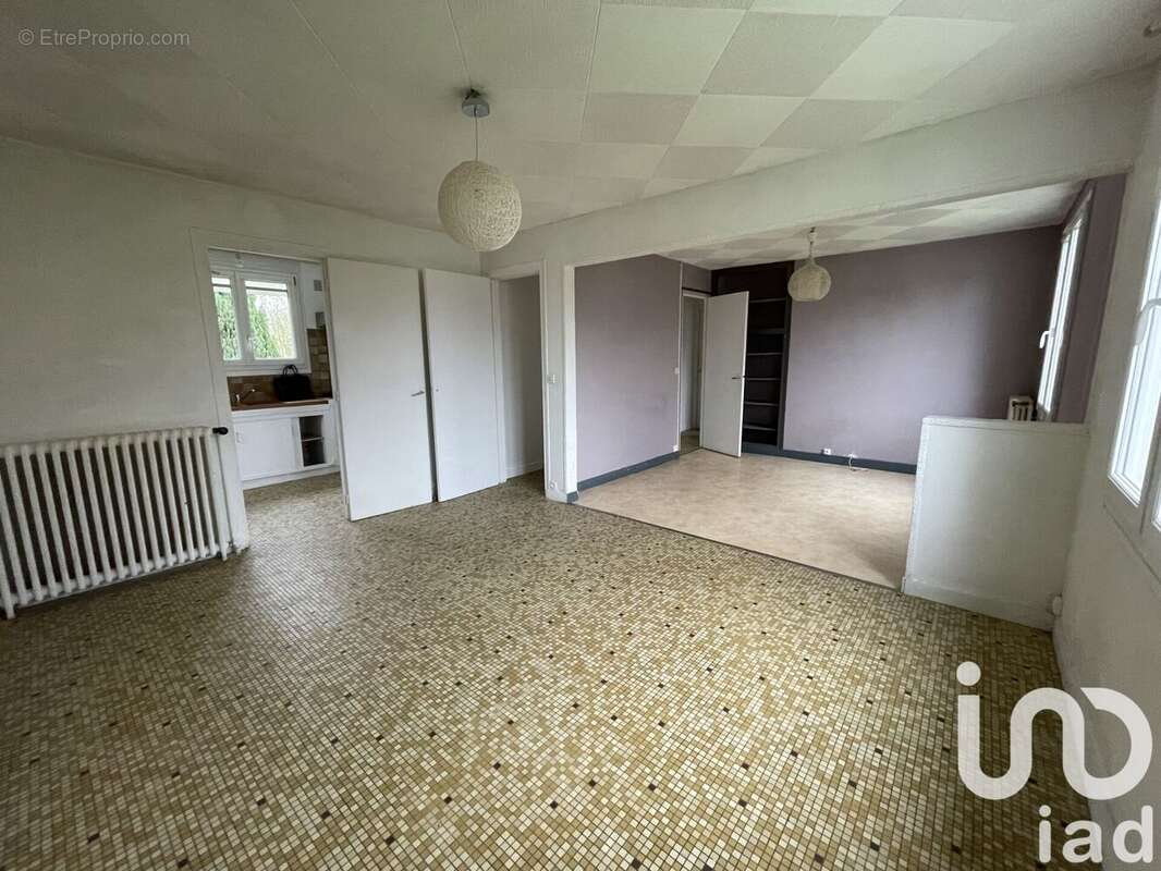 Photo 9 - Maison à CREPY-EN-VALOIS