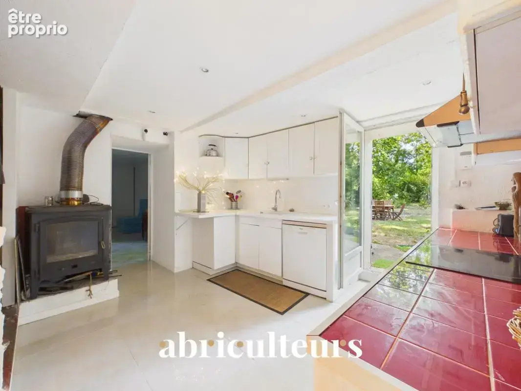 Mas provençal de 310 m² avec piscine et parc arboré de 7 880 m² — PNR des Alpilles - photo 5