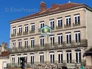 Appartement à LA RICAMARIE