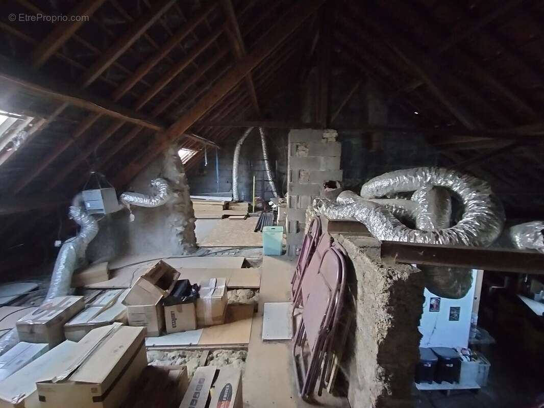 Maison à VOUVRAY-SUR-LOIR