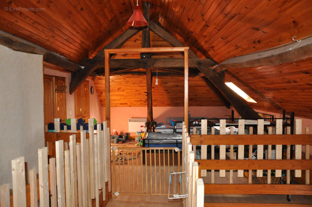 Maison à DROITURIER