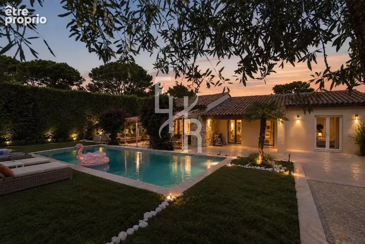 Maison à MOUGINS