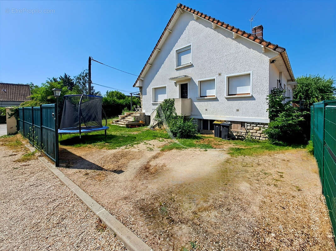 Maison à SERMAISE