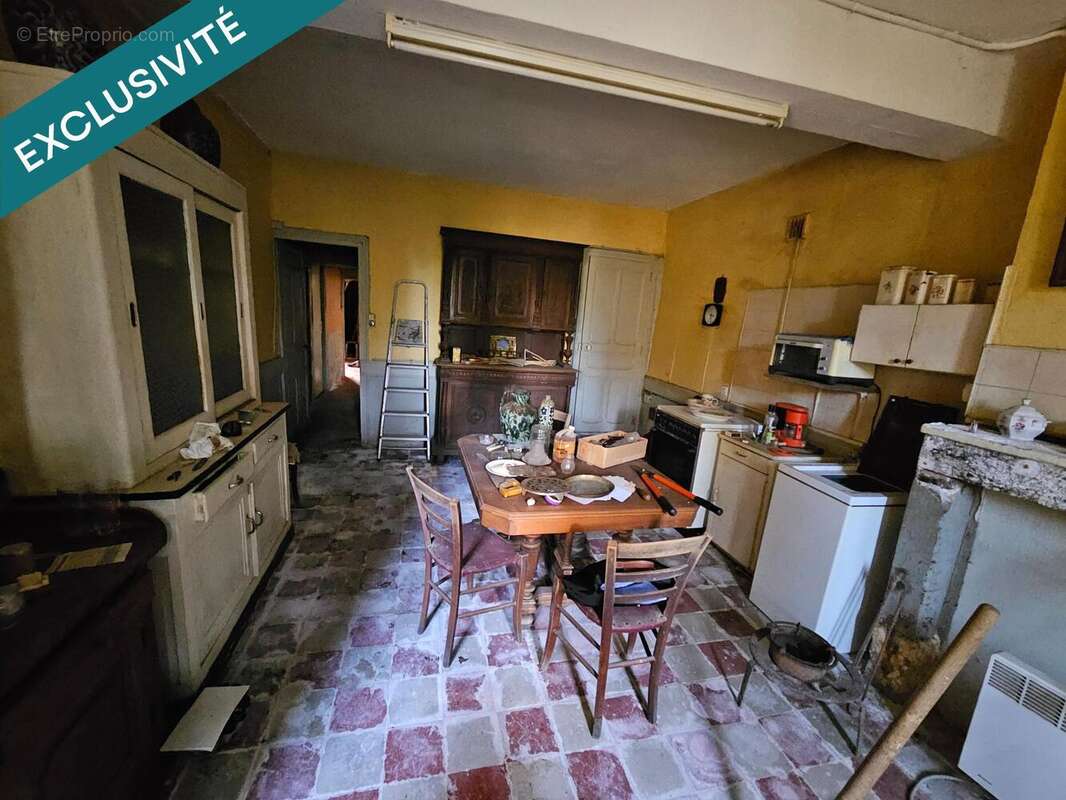 Photo 3 - Maison à ESCUROLLES