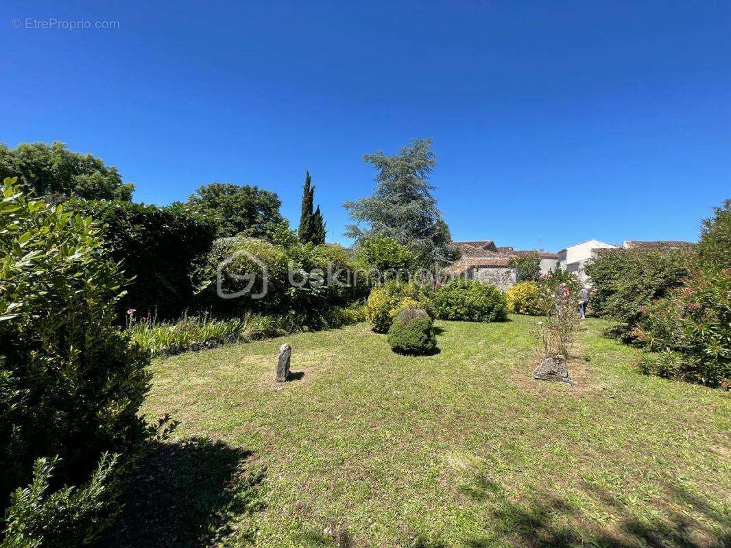 Ensemble immobilier de charme – longère + maison indépendante + terrain constructible - photo 10