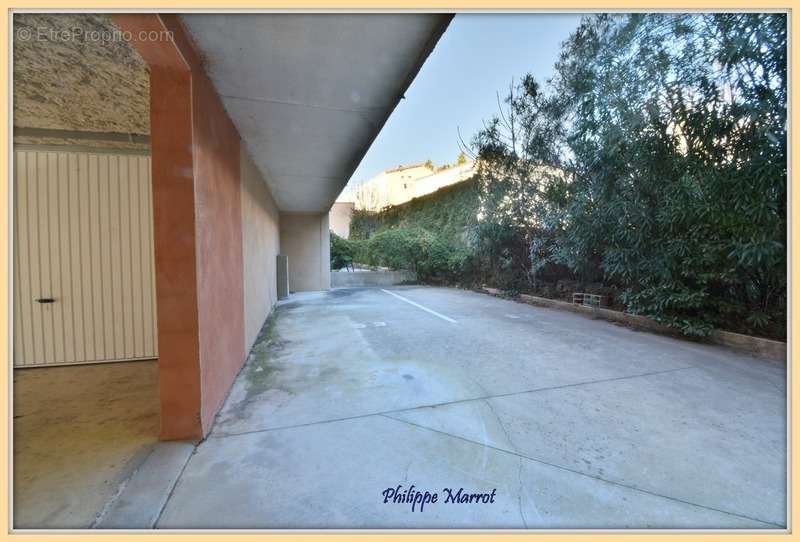 Appartement à CLARENSAC