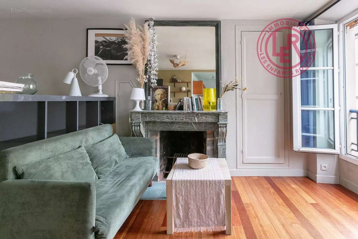 Appartement à PARIS-11E
