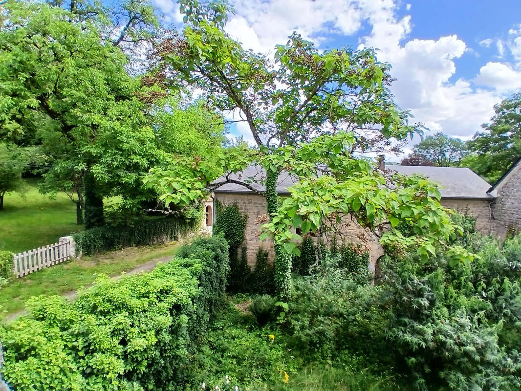 Exclusivité , maison de famille avec des grandes dépendances, entre Le Lac de Crescent et Lormes, Morvan à moi - photo 74
