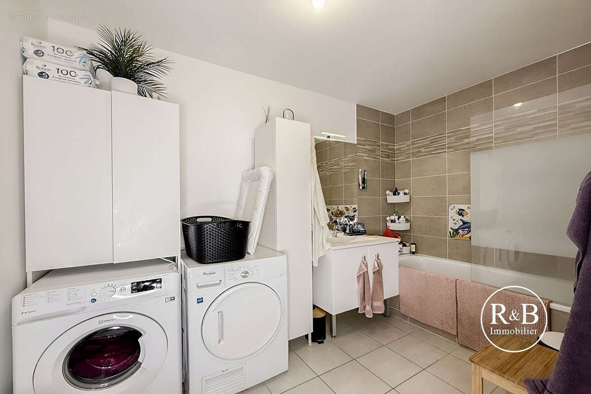 Appartement à SAINT-CYR-L'ECOLE