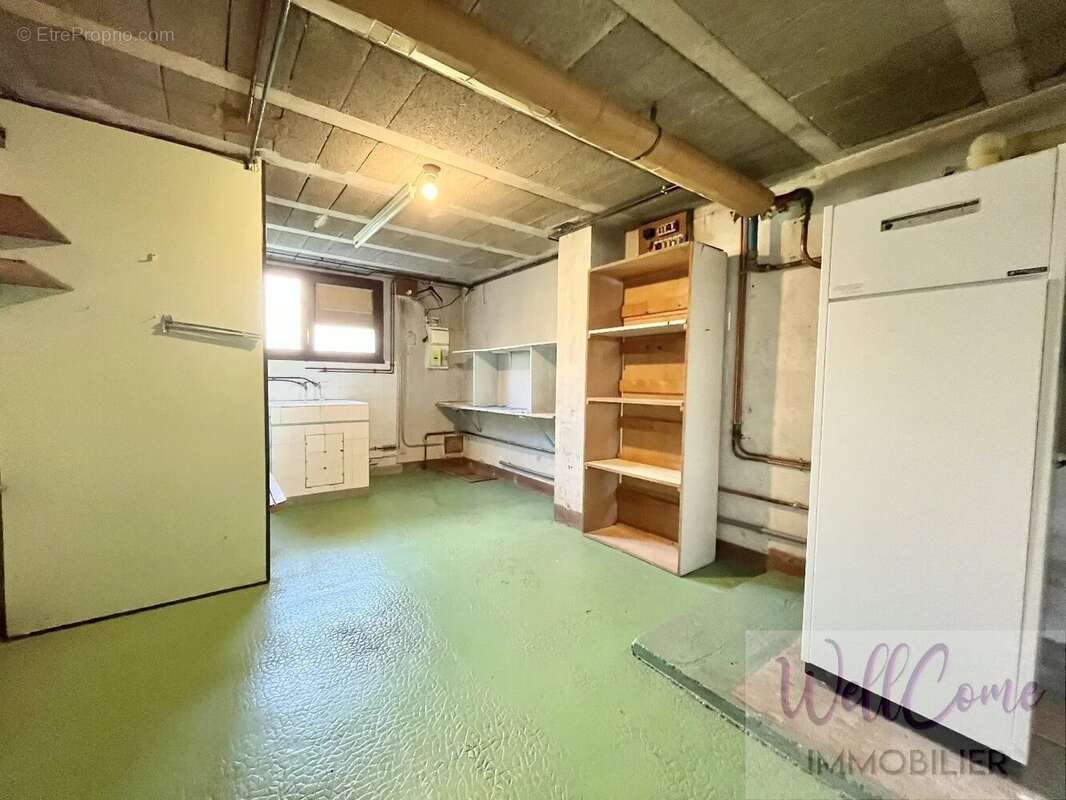 Maison à BRISON-SAINT-INNOCENT