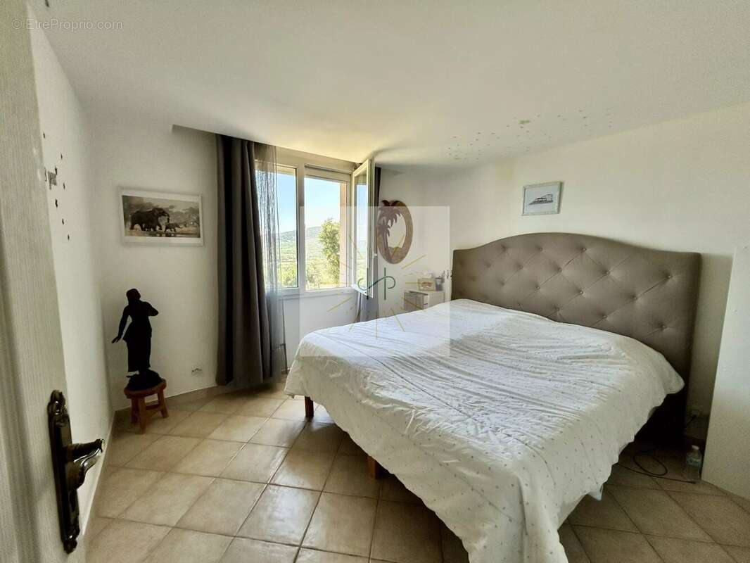 Maison à VIVIERS