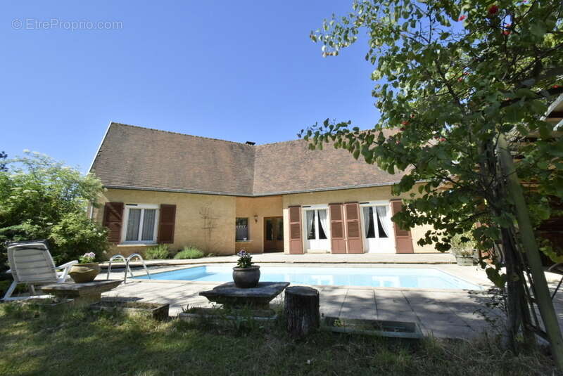 n°2 - Maison à GIVRY