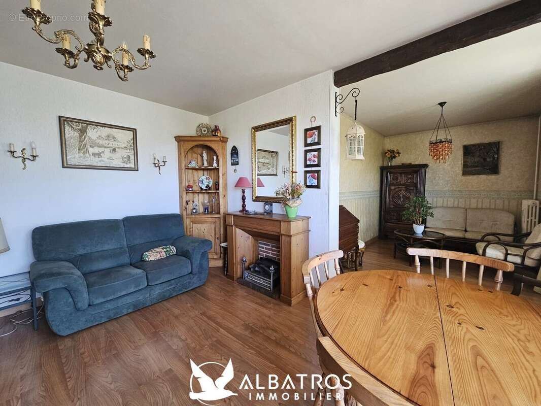 Appartement à HEROUVILLE-SAINT-CLAIR