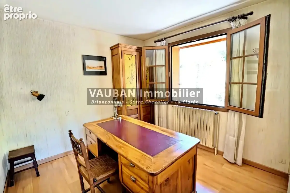 Maison traditionnelle avec vue panoramique et potentiel d’évolution - photo 9