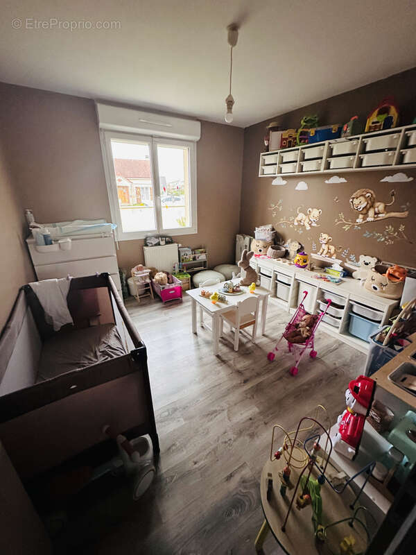 Maison à SAINT-QUENTIN