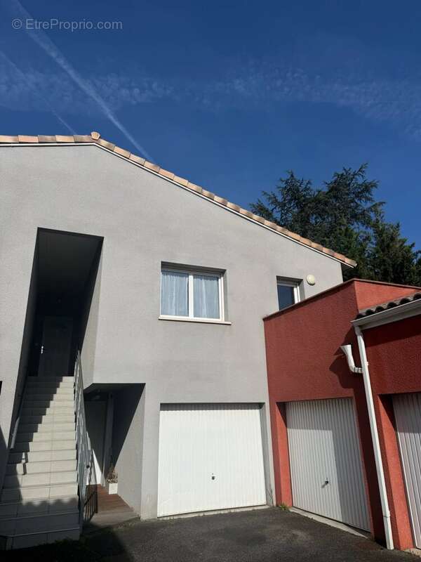 Appartement à LAUNAGUET