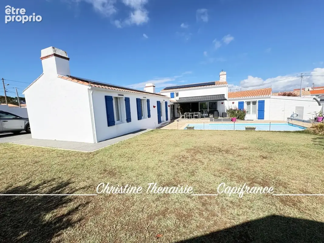 Maison à vendre 6 pièces 4 chambres - piscine chauffee - garage - terrain  saint gilles croix de vie (85) - photo 31