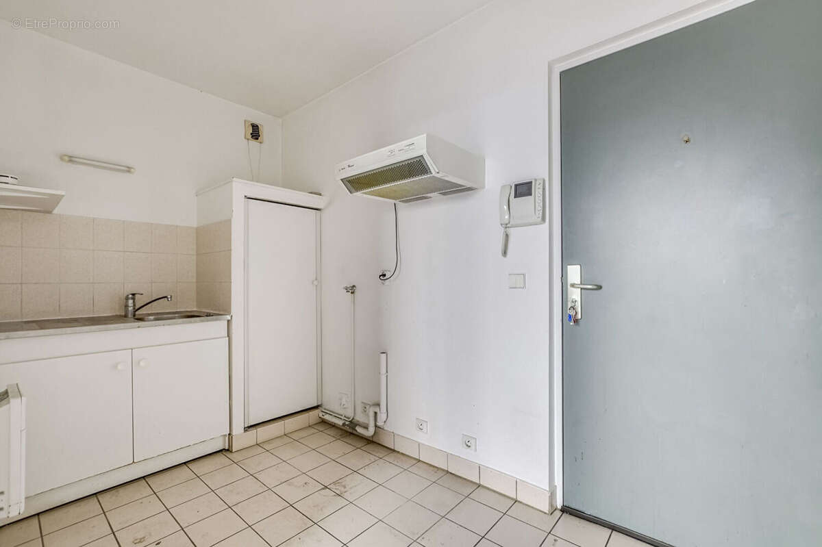 Appartement à PARIS-19E