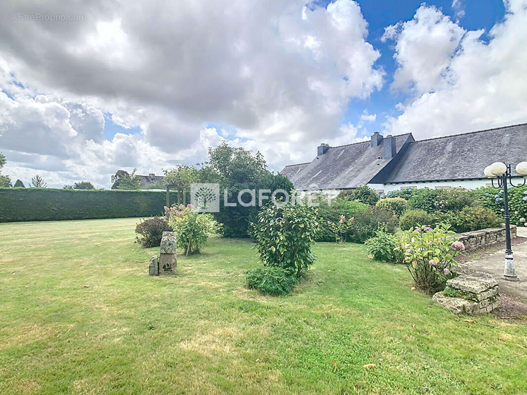 Maison à SAINT-BRIEUC-DE-MAURON