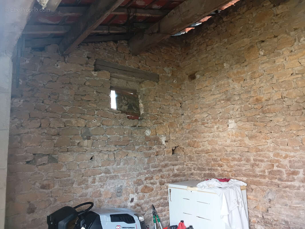 Maison à NERONDES