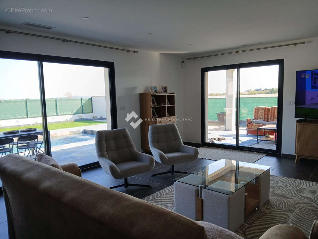 Maison 127 m² à Ginestas  - photo 9