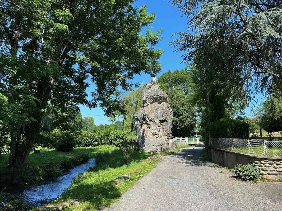 Maison à SAINT-LAURENT-DE-NESTE