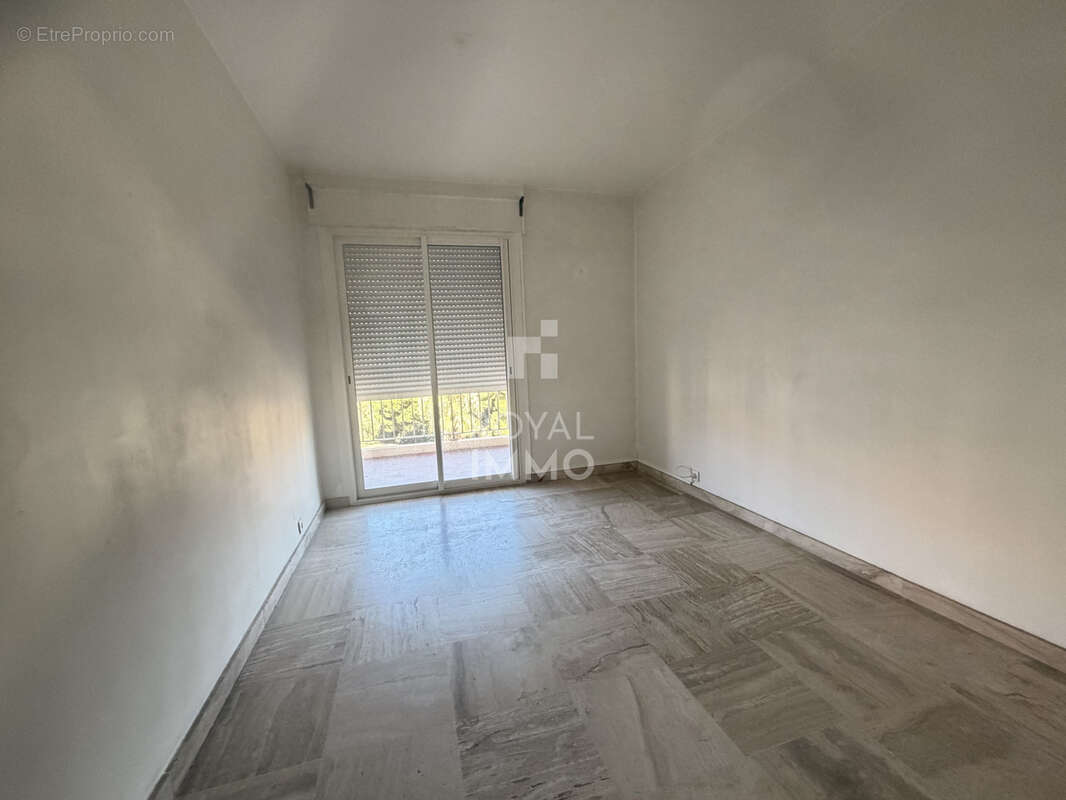 Appartement de type 3 vue mer, 5e étage avec ascenseur place de parking - photo 5