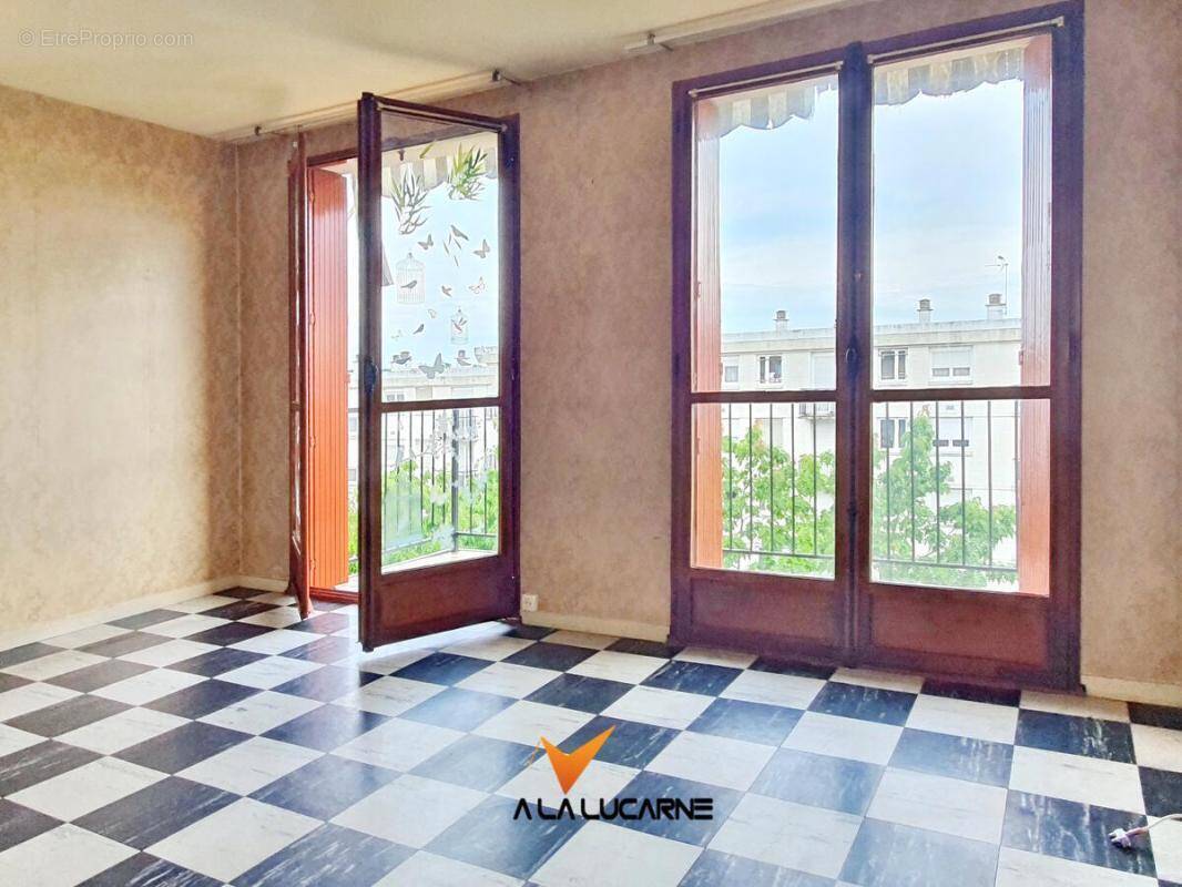 Appartement à JOUE-LES-TOURS