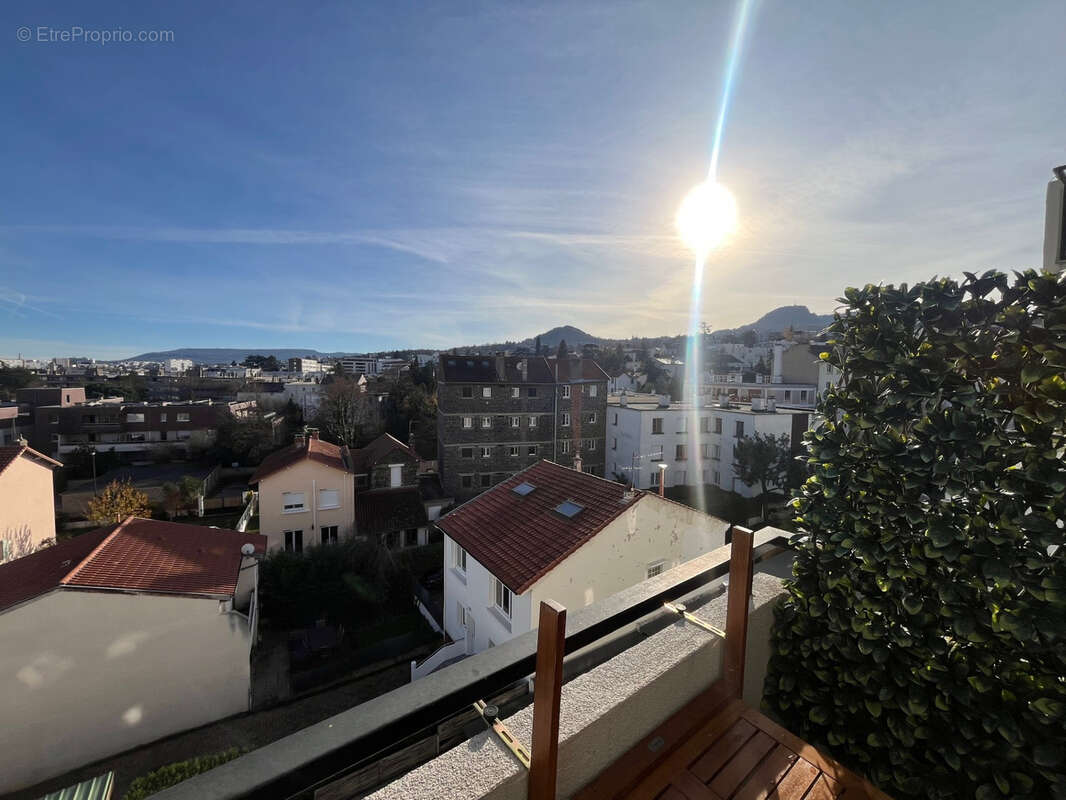 Appartement à CHAMALIERES