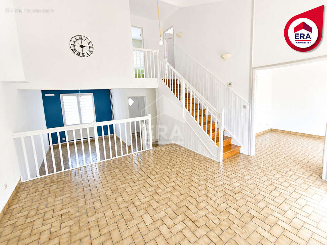 Maison Blendecques 4 pièce(s) 90 m2 - photo 2