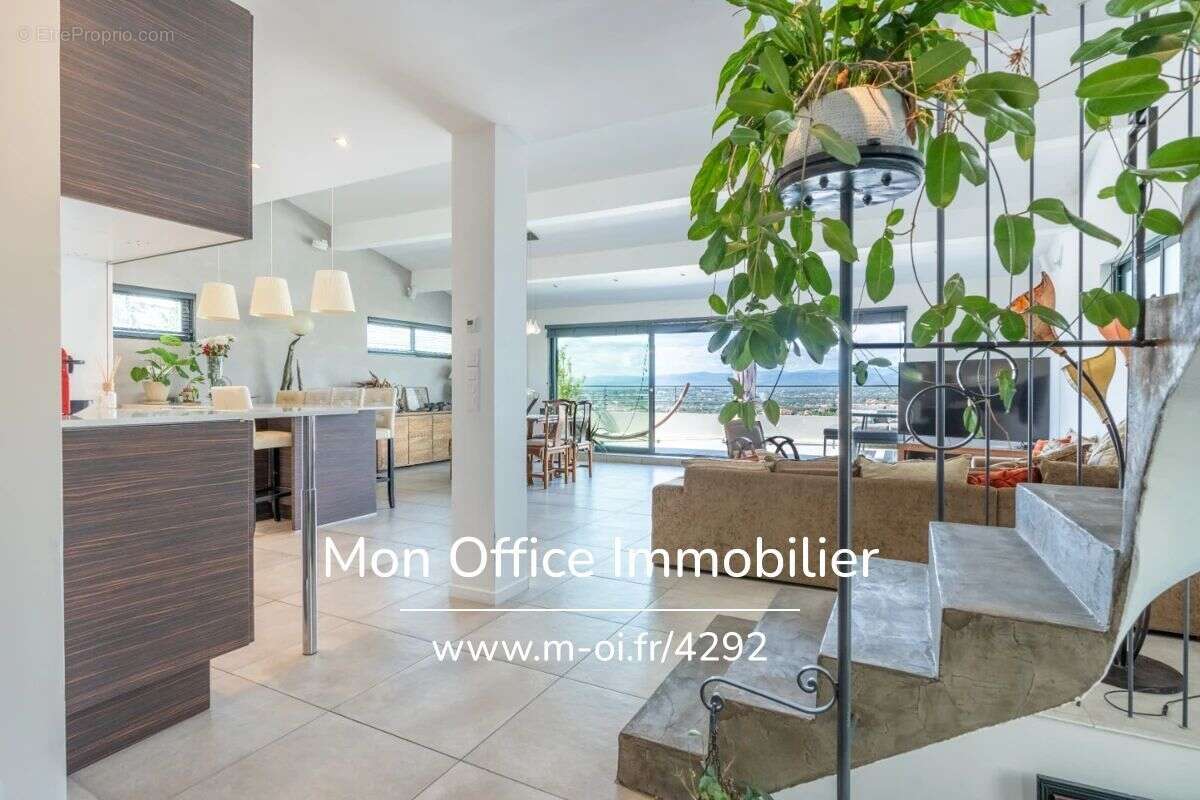Référence : 6690-SIC. - EXCLUSIVITE Villa loft vue panoramique Saint Raphaël - photo 5