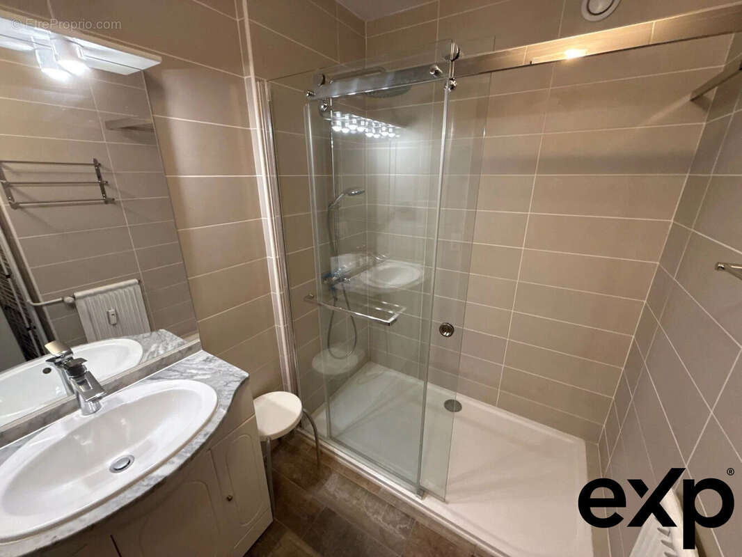 Appartement à AIX-LES-BAINS